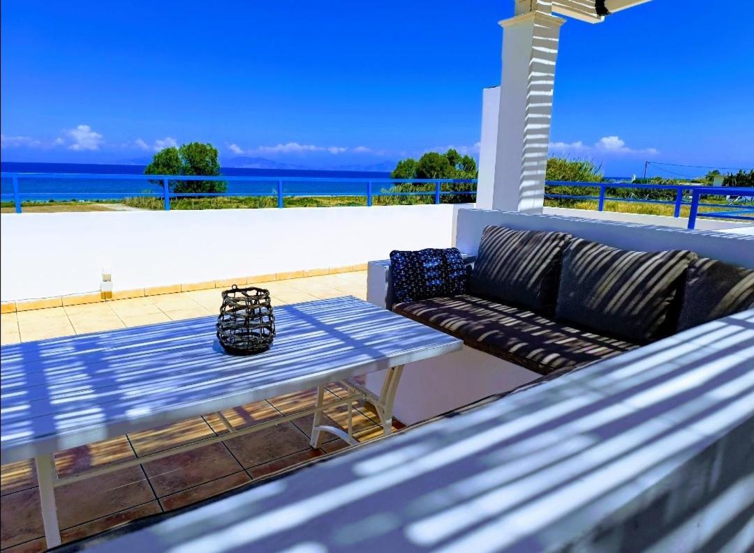 Nautilus Beach House Paradeísion Dış mekan fotoğraf